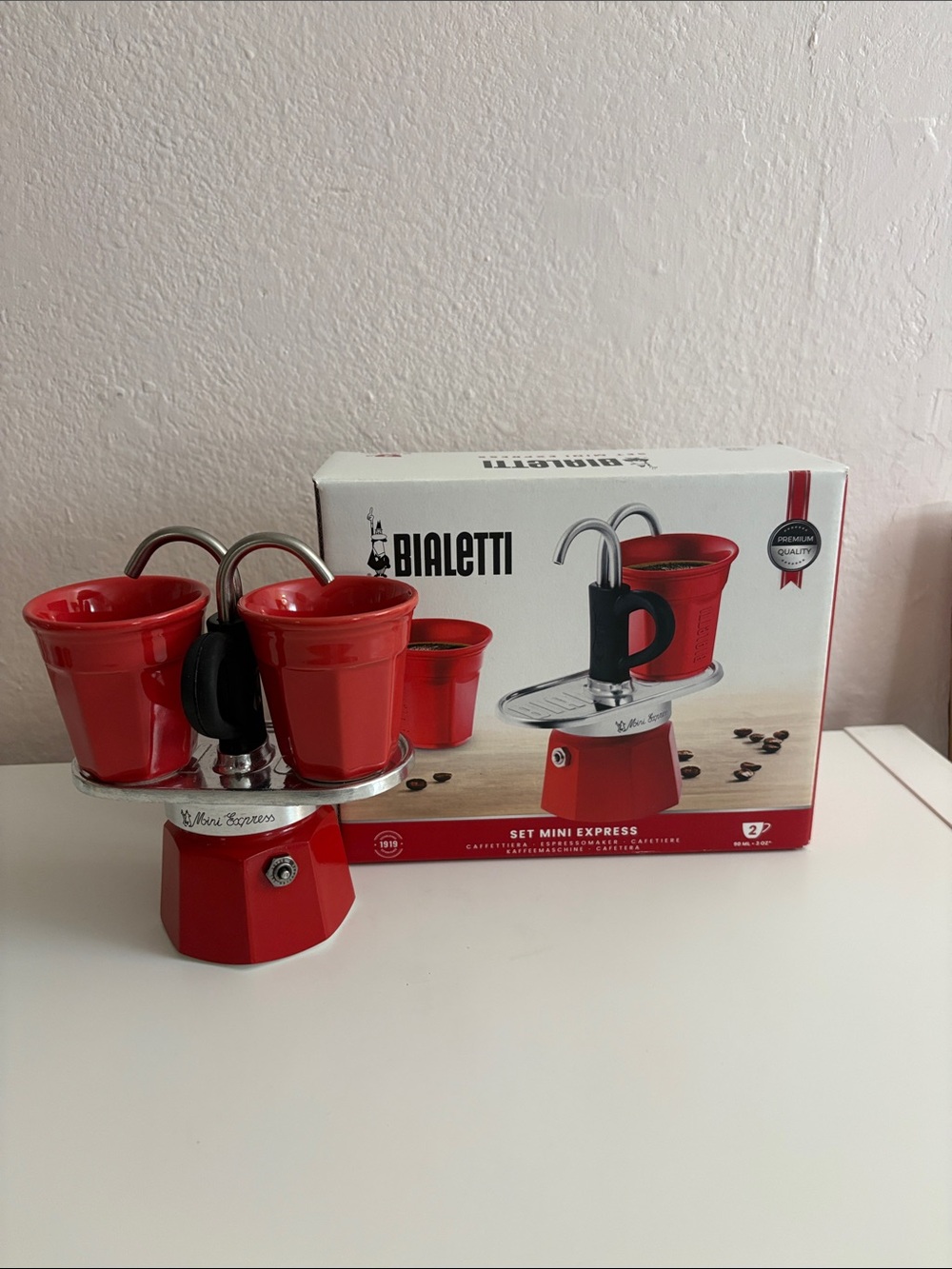Red Mini Express Espresso Maker Set 2 cups